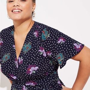 Loft Flower with polkadots